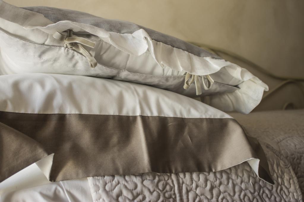 Bed and Breakfast Le Dolcezze Кроне Номер фото